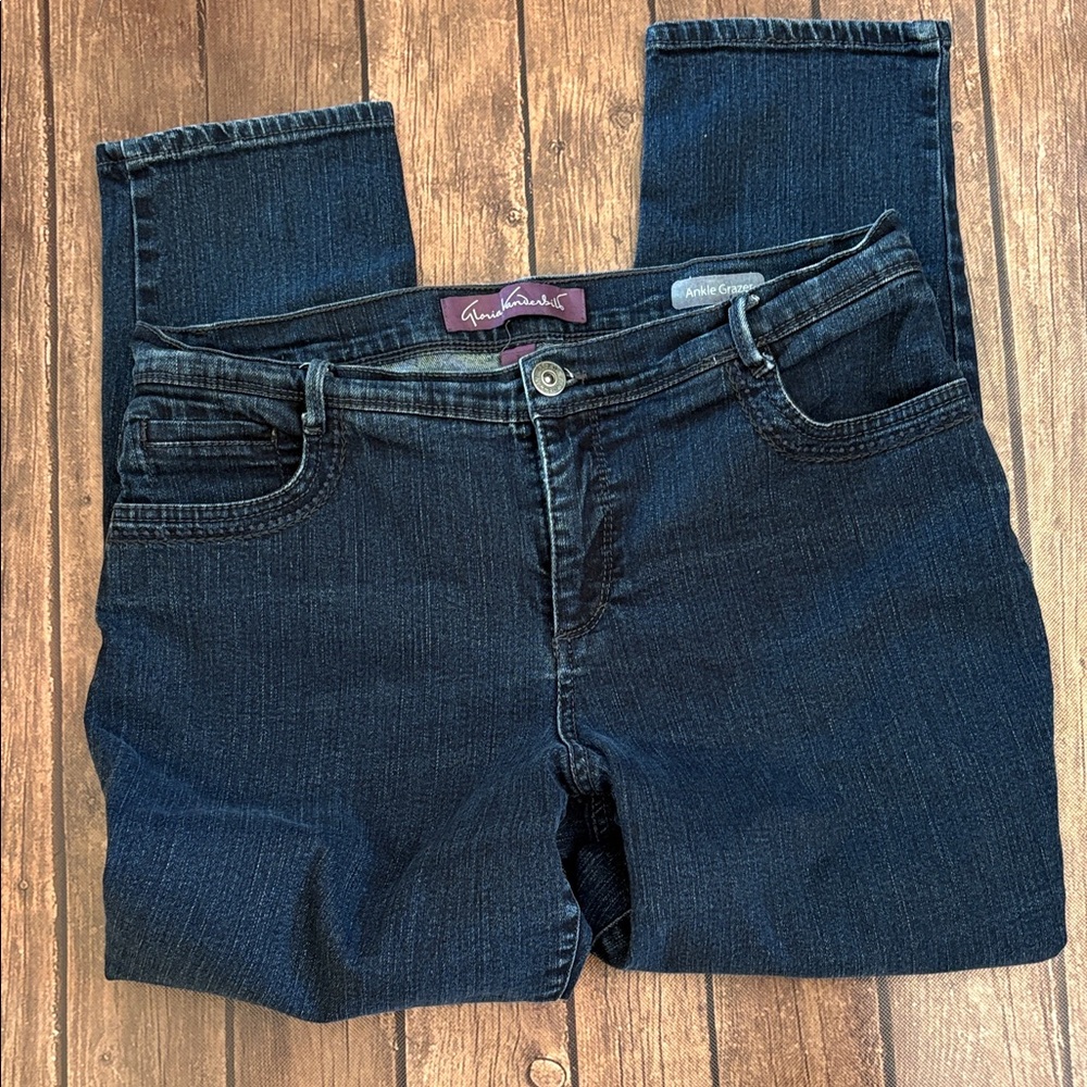 Gloria Vanderbilt "Ankle Grazer" Jeans Sz 12